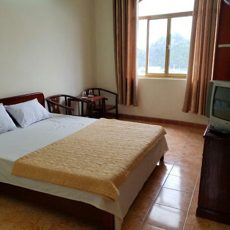 Alibaba'S Hotel Cat Ba Island ภายนอก รูปภาพ