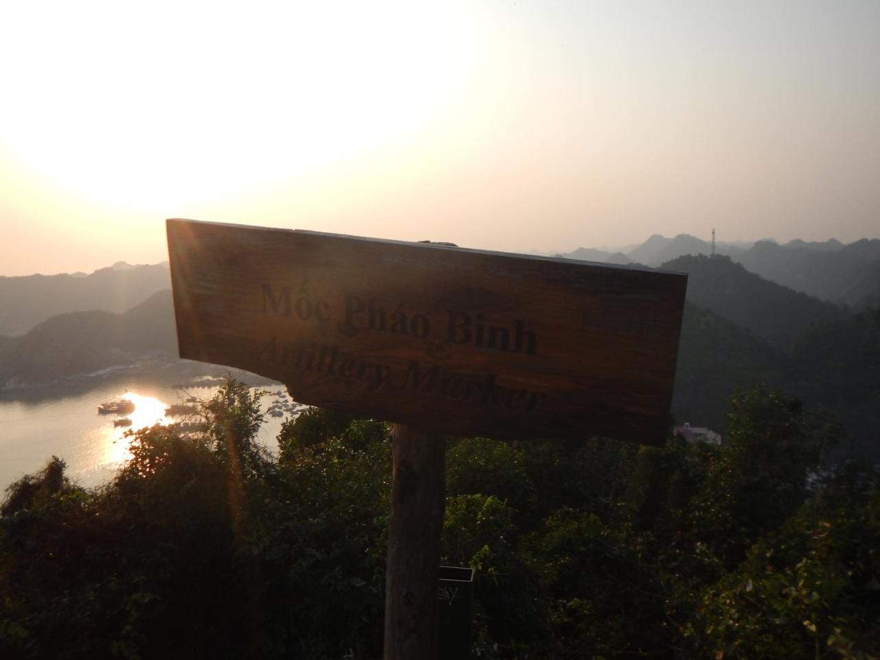 Alibaba'S Hotel Cat Ba Island ภายนอก รูปภาพ